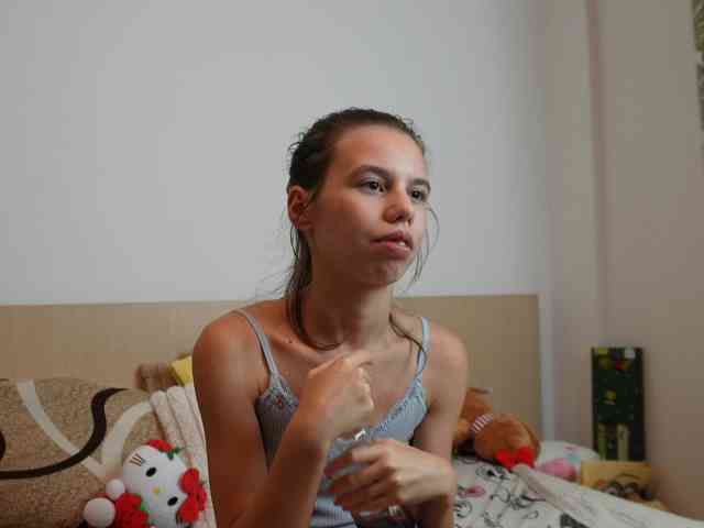 EmmaPetite