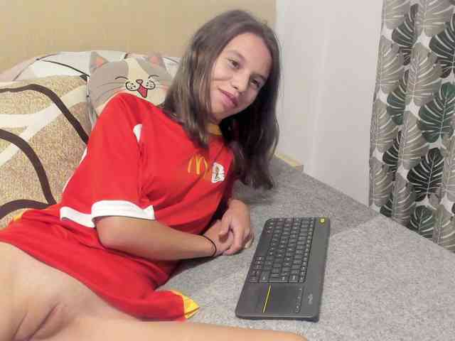 EmmaPetite