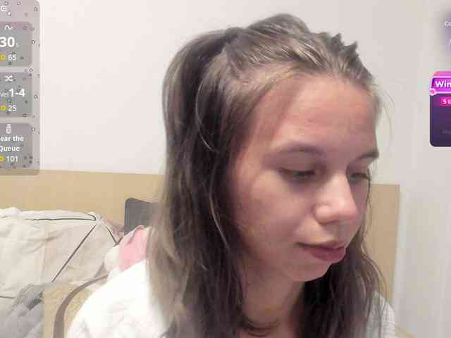 Emmapetite's live stream