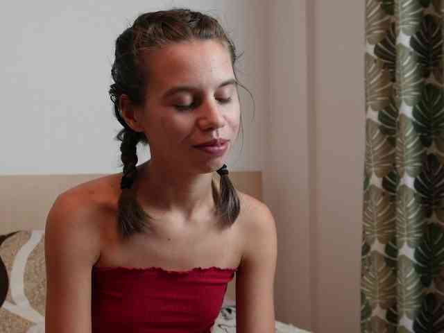 EmmaPetite