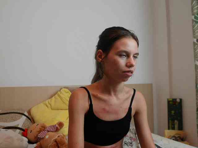 EmmaPetite