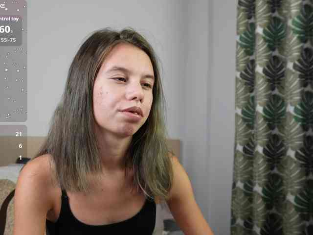 EmmaPetite's webcam live show