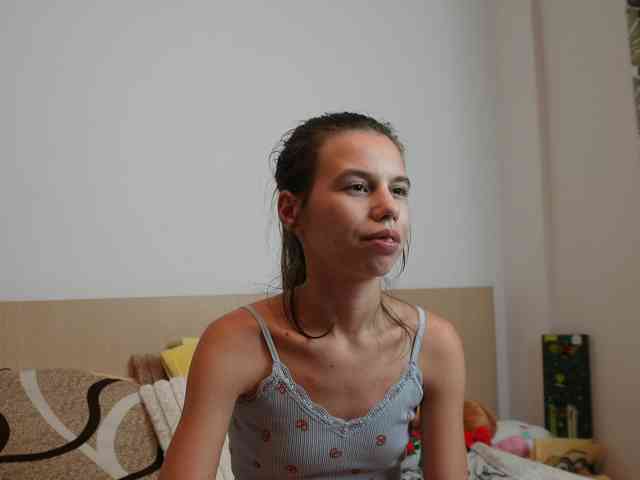 EmmaPetite
