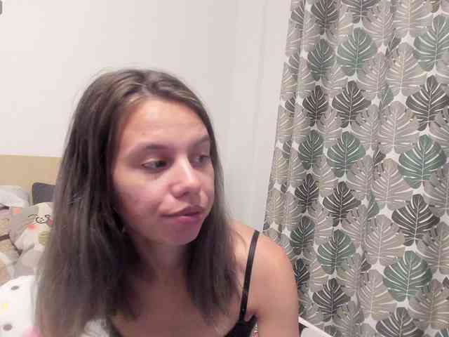 EmmaPetite webcam