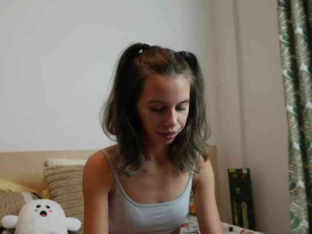 EmmaPetite