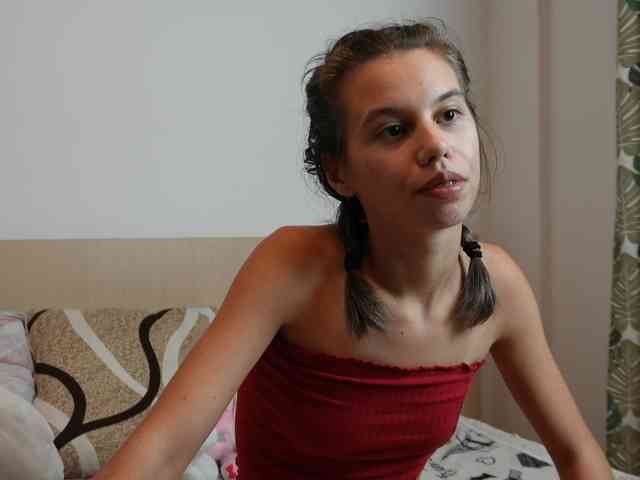 EmmaPetite