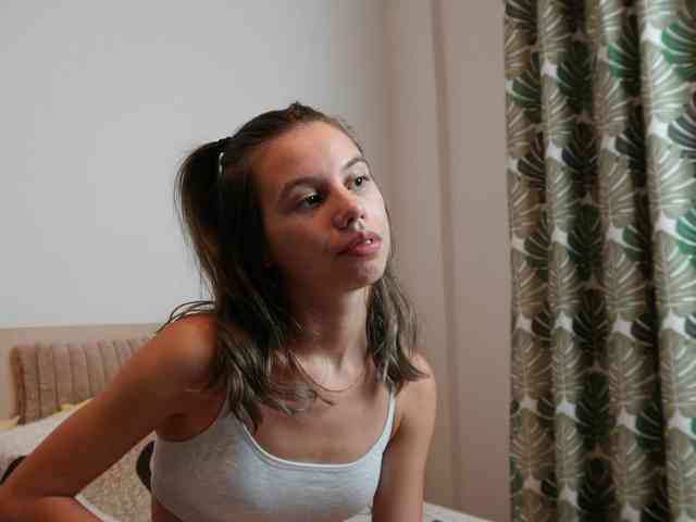 EmmaPetite
