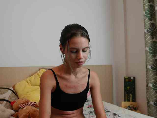 EmmaPetite