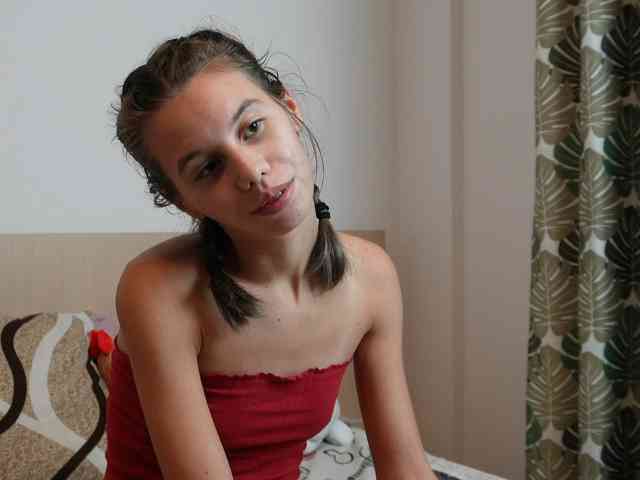 EmmaPetite