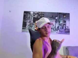 melani-and-fran Porn Show