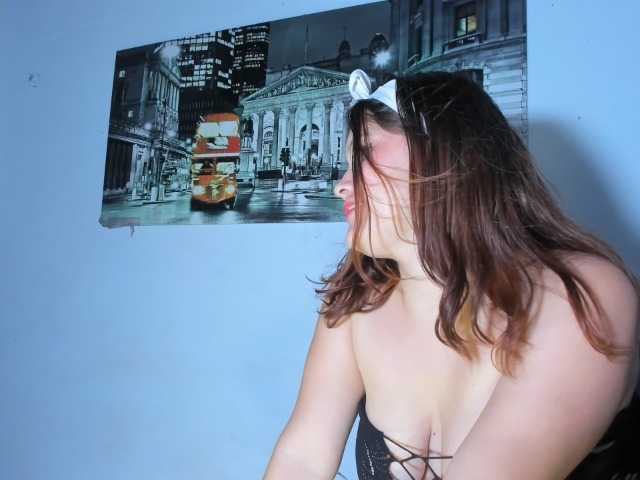 melani-and-fran live cam on BongaCams