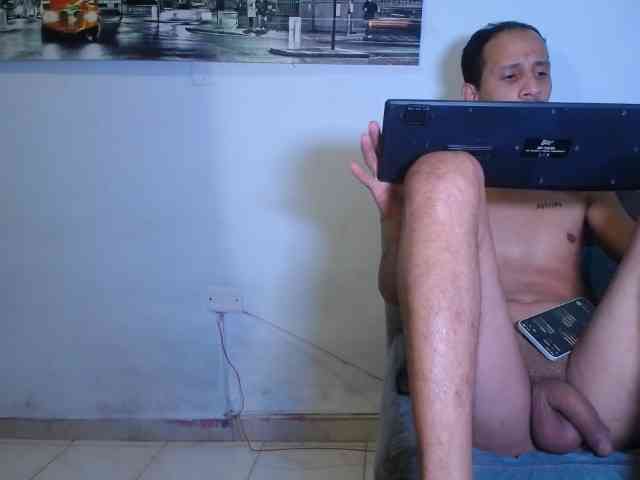 melani-and-fran webcam