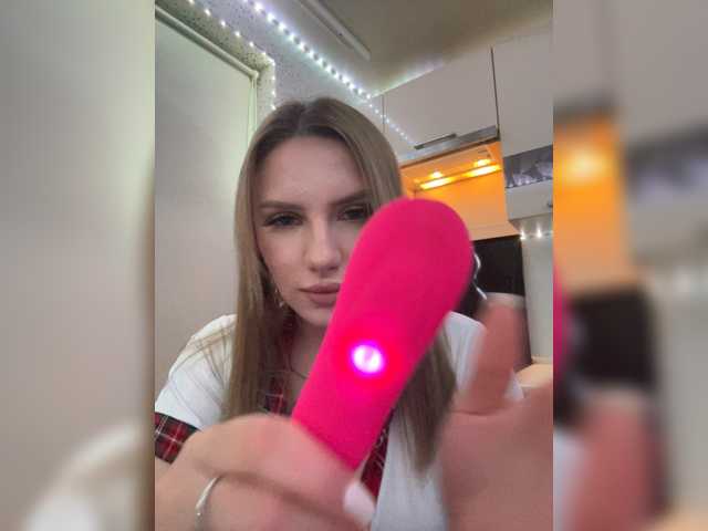 DavsegDa0 live cam on BongaCams