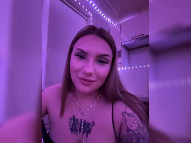 DavsegDa0 live cam on BongaCams