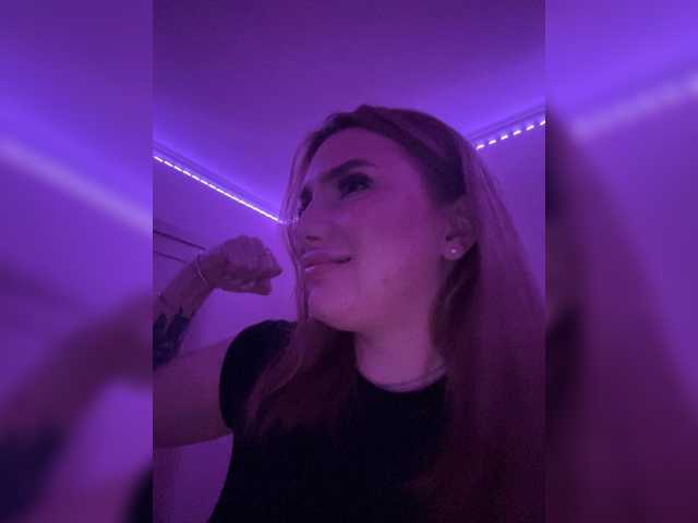 DavsegDa0 live cam on BongaCams