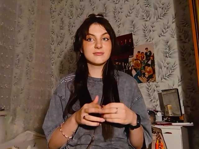 LaurieGunkel live cam on BongaCams