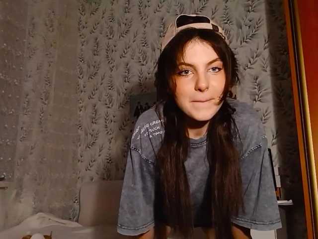 LaurieGunkel live cam on BongaCams