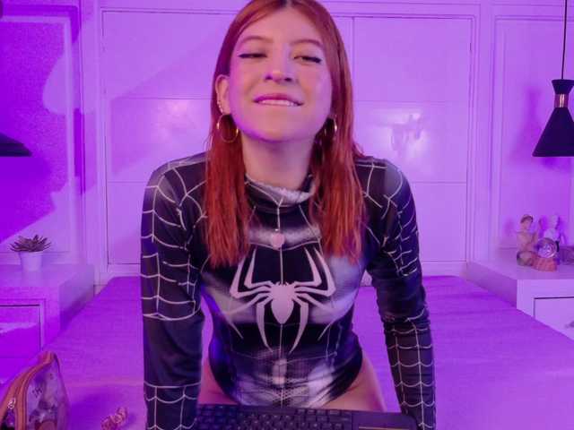 Amber-Foxx