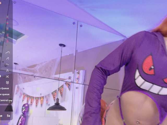 Amber-Foxx live cam on BongaCams