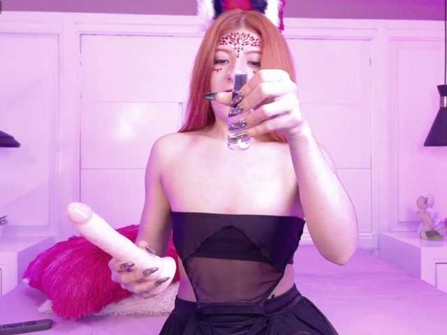 Amber-Foxx