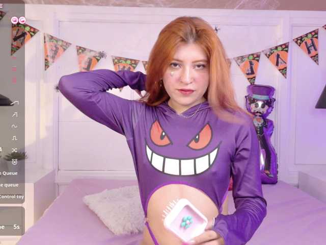 Amber-Foxx live cam on BongaCams