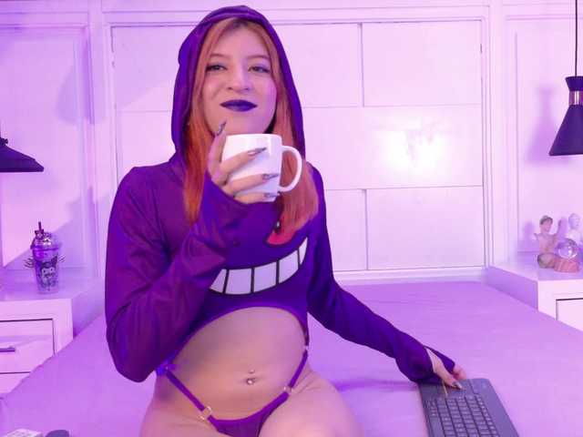 Amber-Foxx