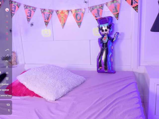 Amber-Foxx live cam preview