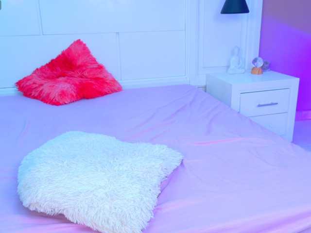 Amber-Foxx live cam on BongaCams