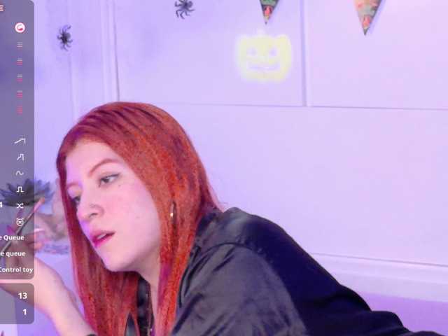 Amber-Foxx live cam on BongaCams