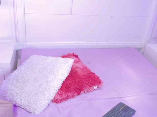 Amber-Foxx webcam