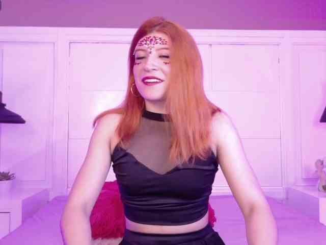 Amber-Foxx webcam