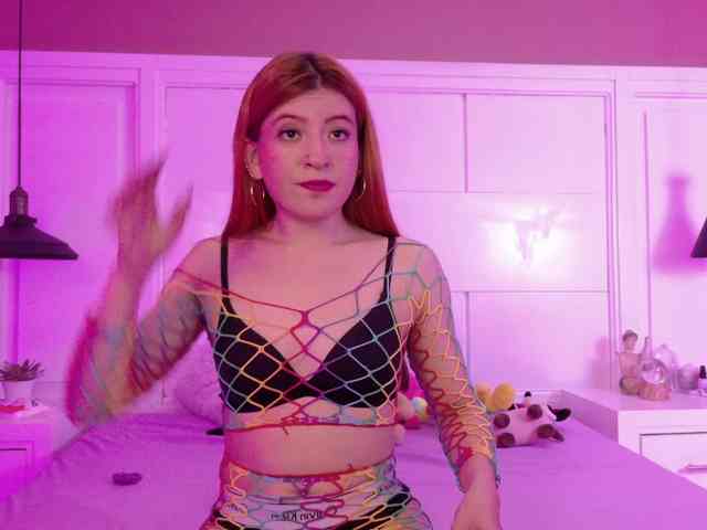 Amber-Foxx webcam