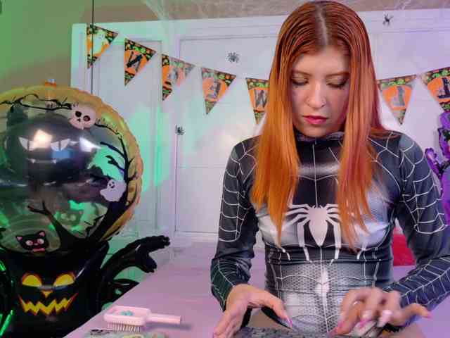 Amber-Foxx