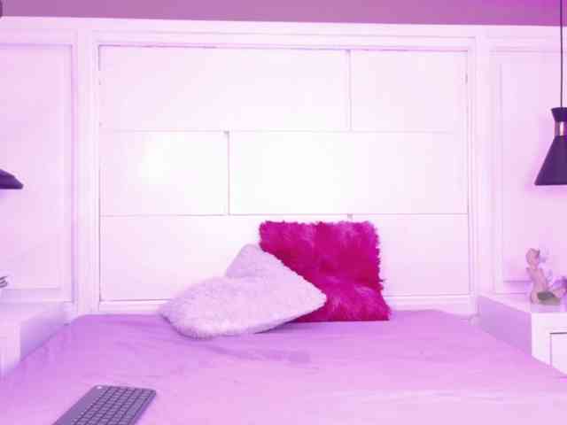 Amber-Foxx webcam