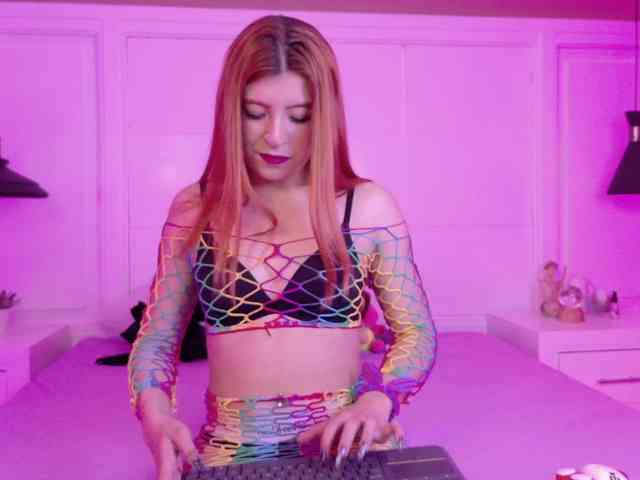 Amber-Foxx