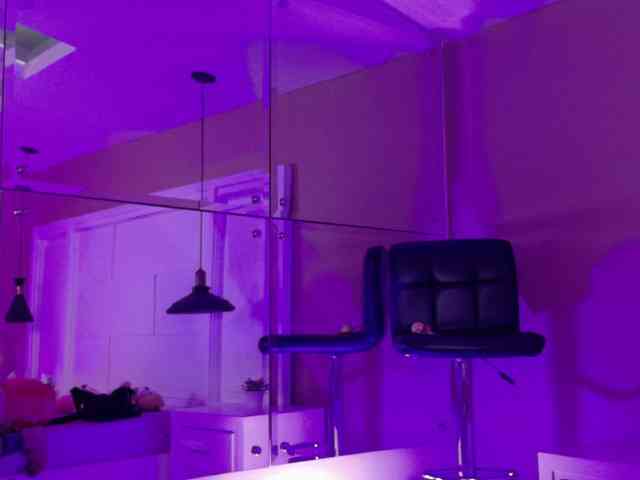 Amber-Foxx webcam