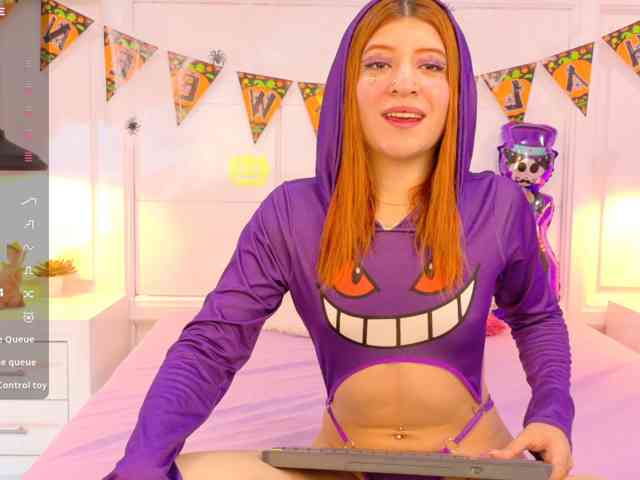 Amber-Foxx