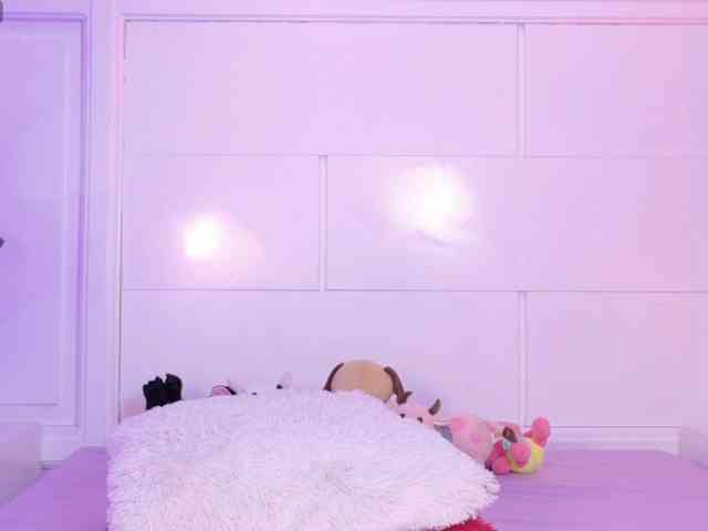 Amber-Foxx webcam