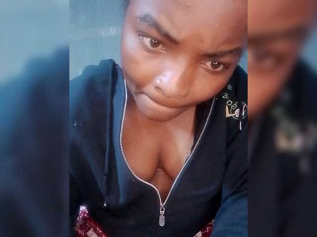 NaughtyGirl14a