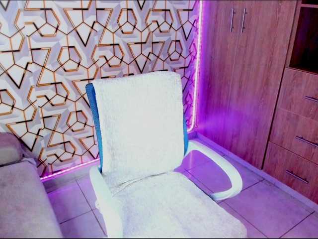 ZayaCarter live cam on BongaCams