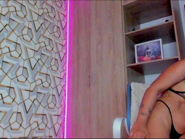 ZayaCarter live cam on BongaCams