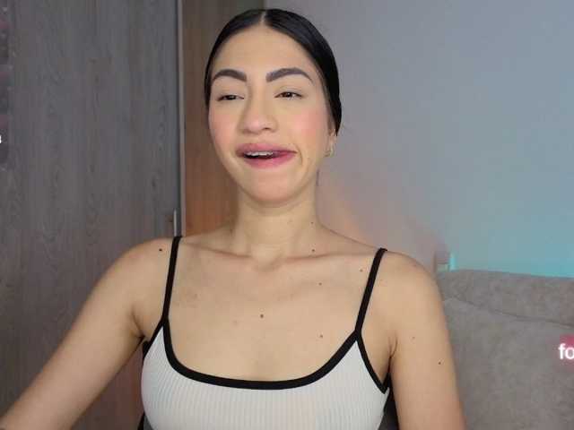 alannahh live cam on BongaCams