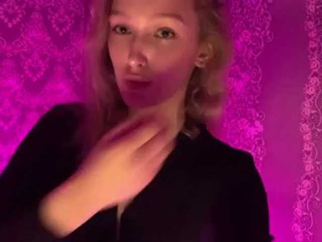 MilanaMurchik live cam on BongaCams