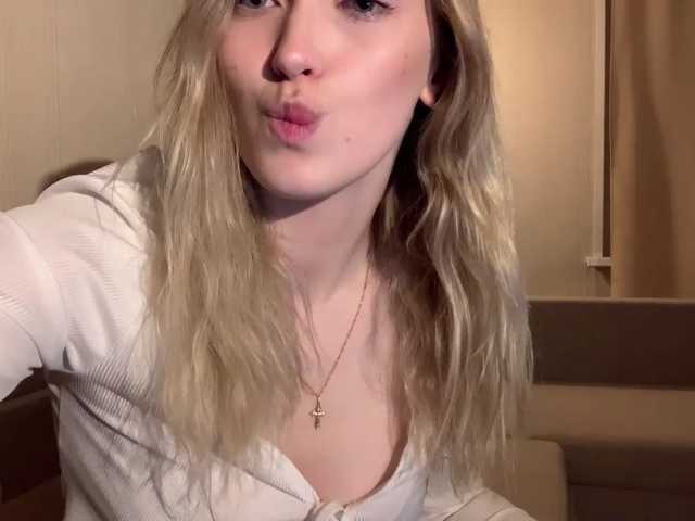 MilanaMurchik live cam on BongaCams