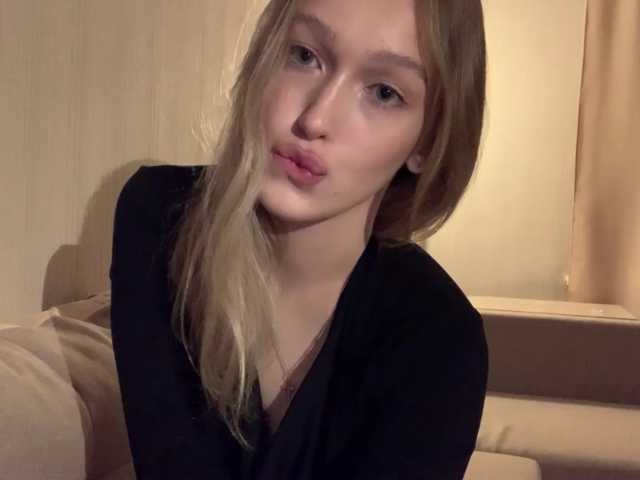 MilanaMurchik live cam on BongaCams