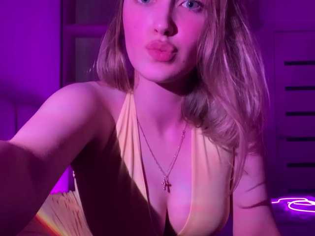MilanaMurchik live cam on BongaCams