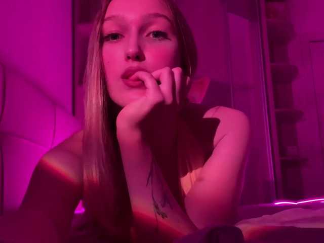 MilanaMurchik live cam on BongaCams