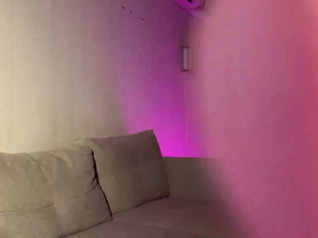 MilanaMurchik live cam on BongaCams