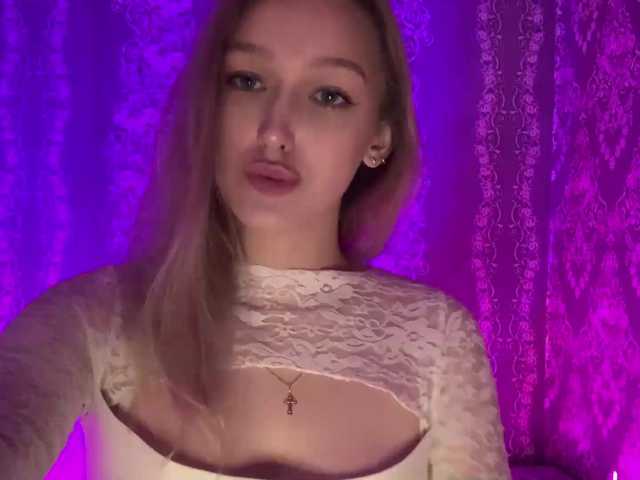 MilanaMurchik live cam on BongaCams