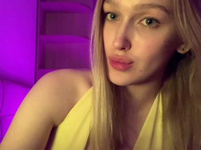 MilanaMurchik live cam on BongaCams